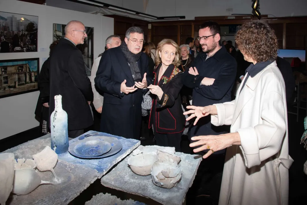 Inauguració 120 artistes. Fons d'art de la Fundació Valvi | © Claudi Valentí Inauguració 120 artistes. Fons d'art de la Fundació Valvi | © Claudi Valentí
